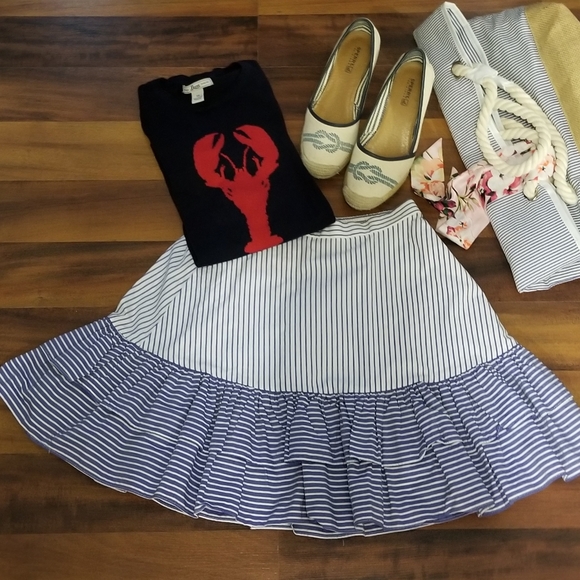 J. Crew Dresses & Skirts - J.Crew Ruffled stripe pocked flare skirt size 00